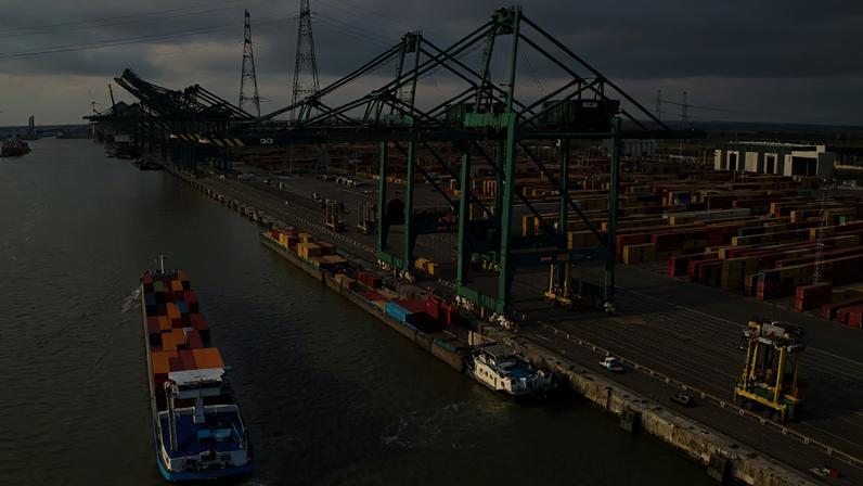 Dinheiro fácil, emojis e ameaças: como o crime recruta crianças na Bélgica