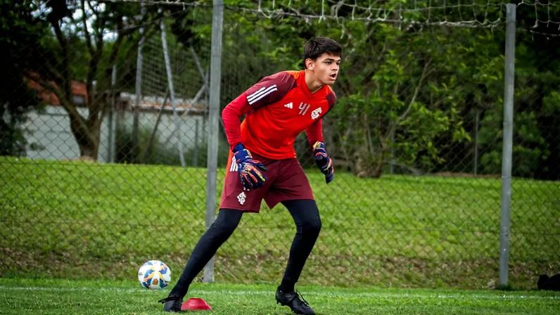 Franthiesco Becker, goleiro do sub-17 do Internacional (Foto: reprodução/Instagram)