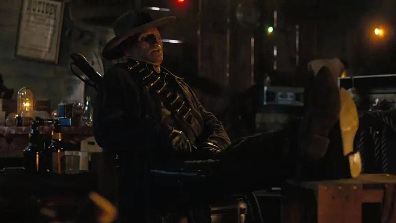 Fallout ganha vídeo de Natal com o Necrótico de Walton Goggins