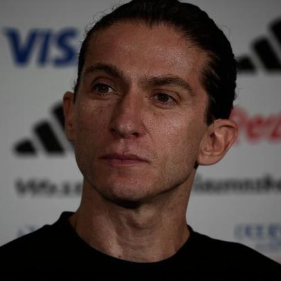 Filipe Luís aponta única forma do Flamengo vencer o PSG