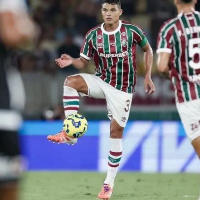 Titular do Fluminense comenta possível saída de Thiago Silva após eliminação
