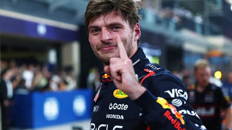 Max Verstappen ficou apenas 2 pontos atrás de Lando Norris, da McLaren, por pouco não conquistando o quinto título.