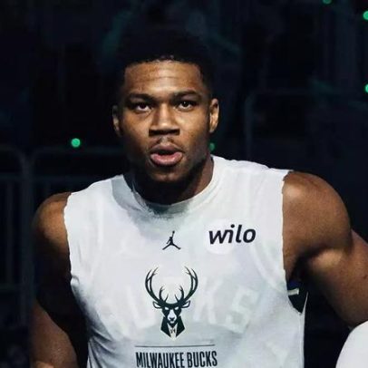 Giannis Antetokounmpo fala pela primeira vez sobre o futuro no Bucks