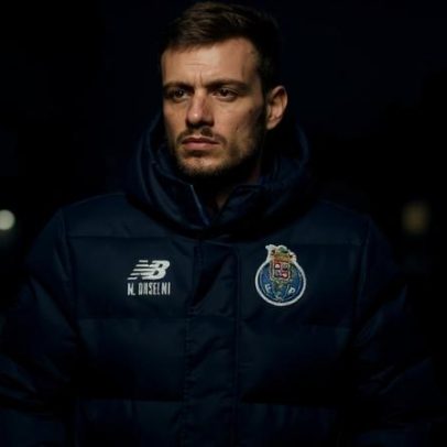 Botafogo busca técnico ex-Porto para comandar em 2026