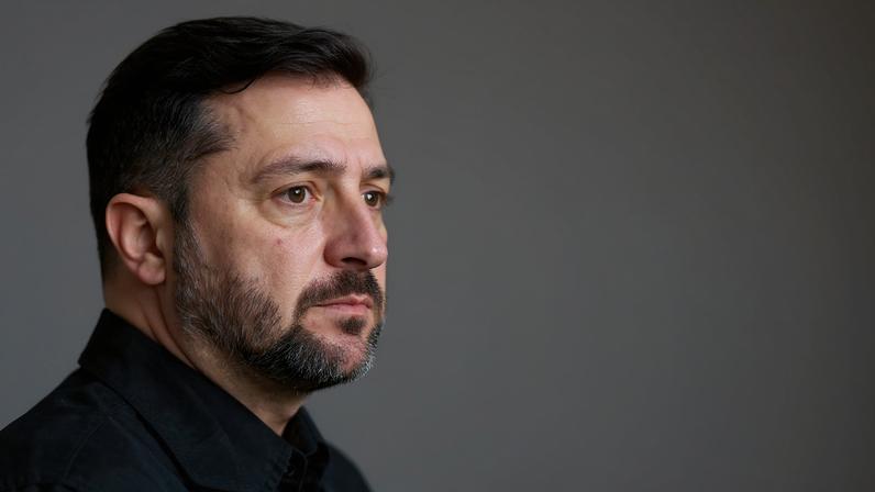 Zelenskiy diz que encontrará Trump no domingo para discutir território da Ucrânia