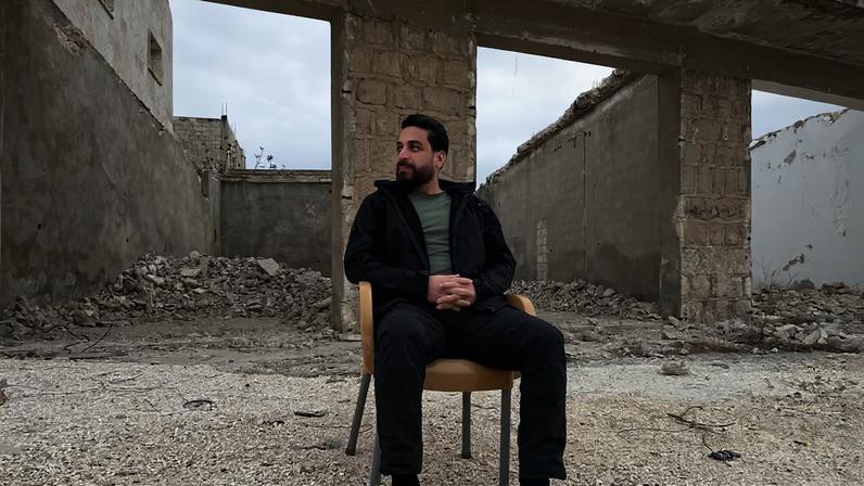 Prisioneiro sírio libertado pelos rebeldes pouco antes da execução