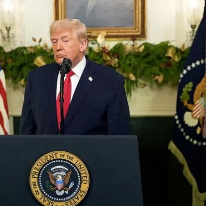 Doutrina de Trump é "Faça a América Pequena Novamente"