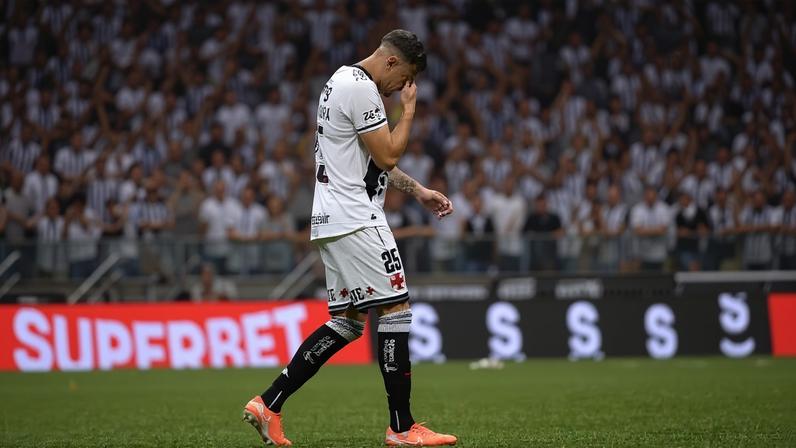 Hugo Moura foi expulso no jogo entre Atlético-MG e Vasco, pelo Brasileirão 2025 (Foto: Araceli Souza/MyPhoto Press/Gazeta Press)