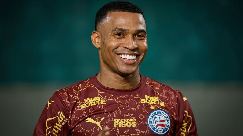 Jean Lucas celebra temporada mais especial da carreira pelo Bahia