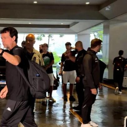 Vasco desembarca em SP para a final da Copa do Brasil