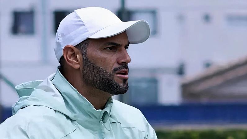 Weverton, goleiro do Palmeiras, treina durante as férias (Foto: Reprodução)