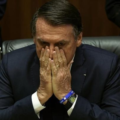Bolsonaro deverá passar por novo procedimento na segunda