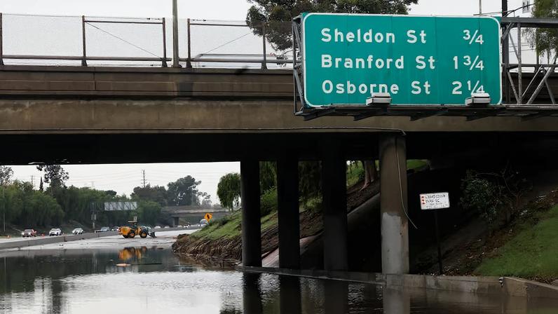 Mais chuva esperada na Califórnia encharcada antes de fim de semana mais seco