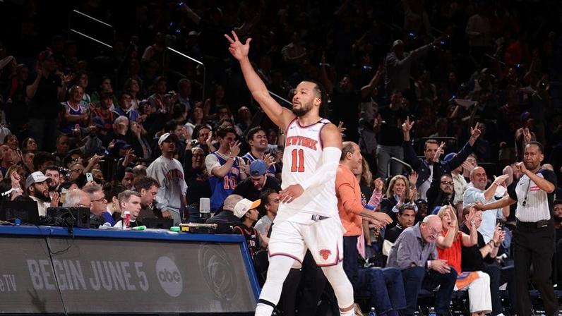 Brunson brilha e Knicks vencem Heat