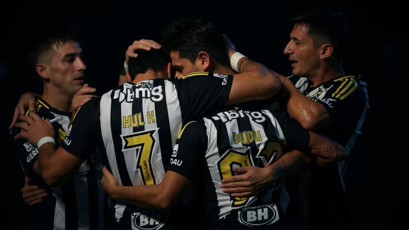 Jogadores do Galo comemoram gol na Arena MRV (Foto: Pedro Souza / Atlético)
