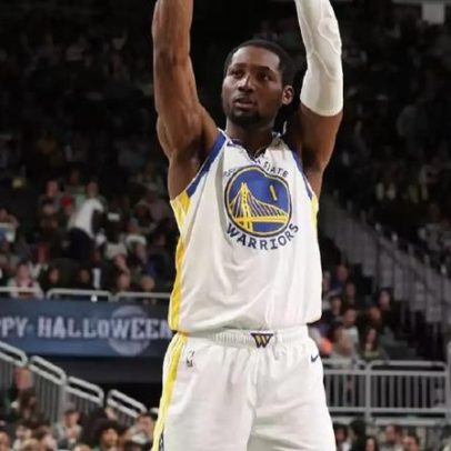 Curry afirma ter esperança em Kuminga