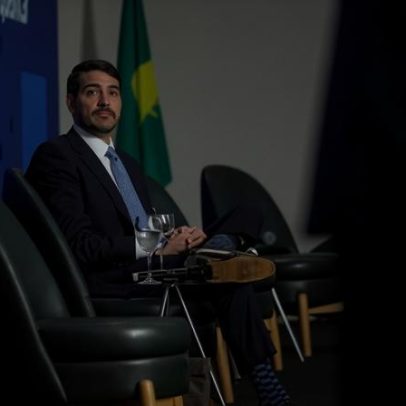 Centrão dividido e Lula em campo: Messias entra no mês da sabatina