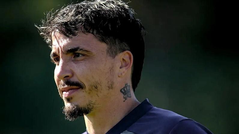 Josué, do Coritiba, foi eleito o melhor jogador da Série B 2025. Foto: Gabriel Thá/Coritiba