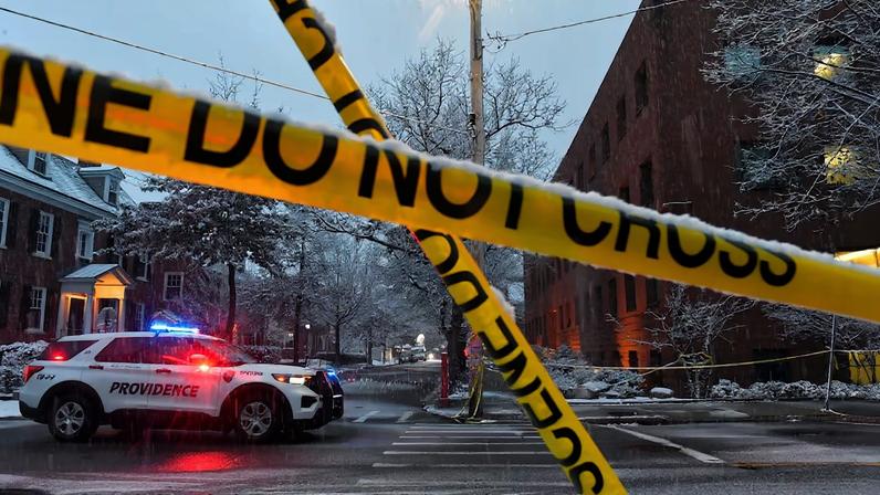 Pessoa é detida em relação ao tiroteio na Universidade Brown