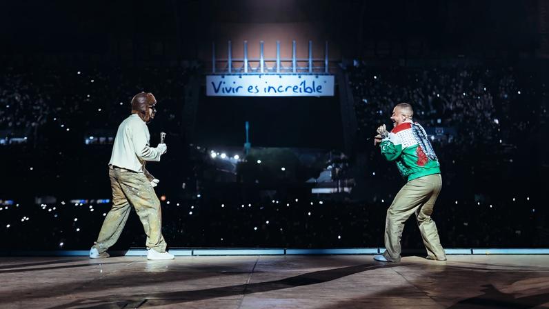 Bad Bunny e J Balvin encerram desavença; retorno com apresentação de La Canción
