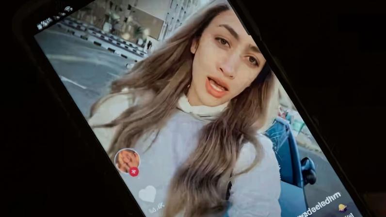 Haneen Hossam y Mowada al-Adham, influencers egipcias detenitas en 2020.