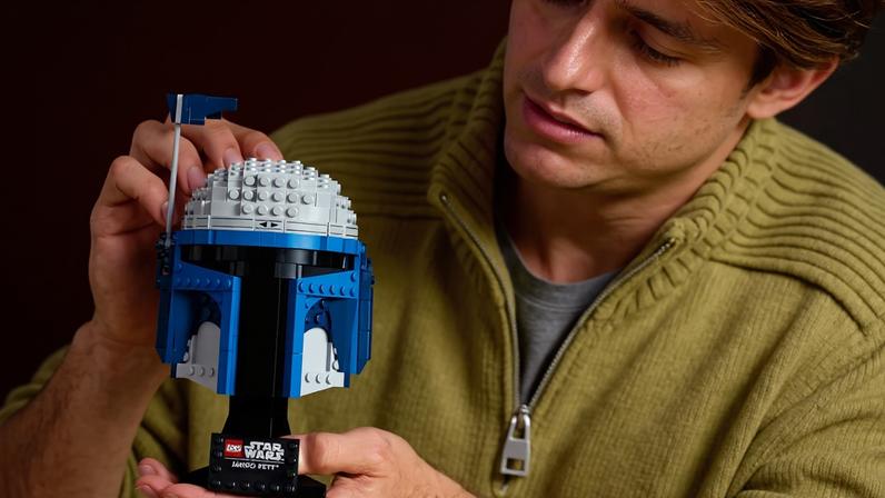 © LEGO