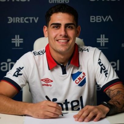Botafogo encaminha contratação do atacante Lucas Villalba, do Nacional-URU