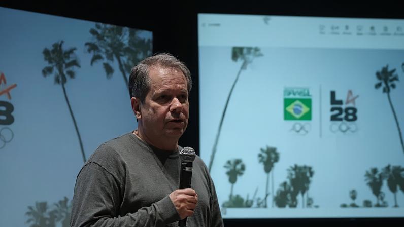Marco Antônio La Porta (d), presidente do COB, ao lado do presidente da CBF, Samir Xaud, e Falcão (Divulgação/Sou do Esporte)