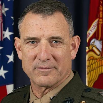 Trump nomeia novo chefe do Comando Sul em meio à tensão com a Venezuela