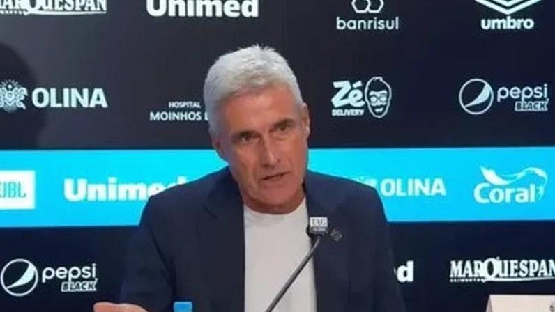 Luis Castro é apresentado no Grêmio