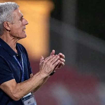 Grêmio confirma contratação do técnico Luís Castro