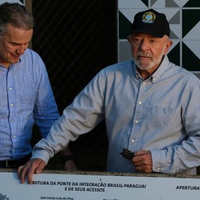 Lula inaugura ponte na fronteira entre Brasil e Paraguai
