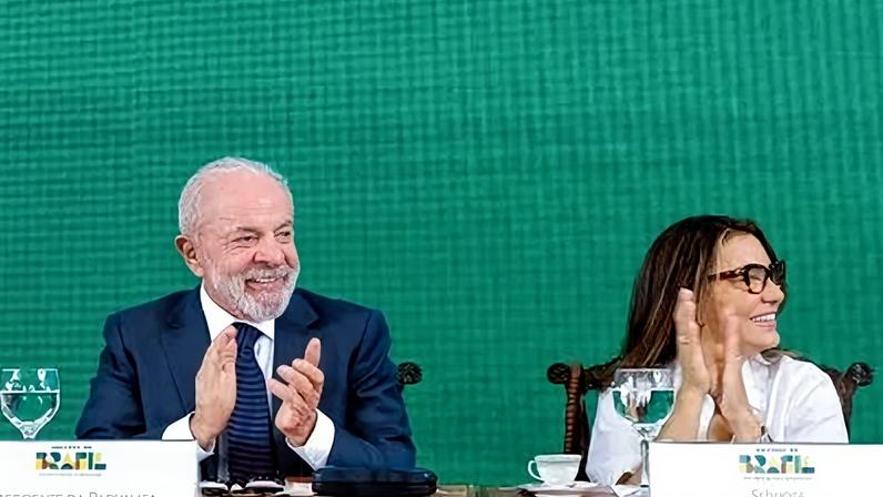 Lula acusa Congresso de sequestrar o Orçamento