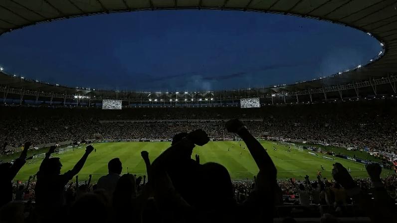 Flamengo 3 x 0 Santos em 1983, no Maracanã cheio, dono do maior público da história do Campeonato Brasileiro. (Foto: Ricardo Stuckert/CBF)