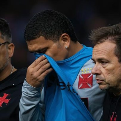 Mateus Carvalho, do Vasco, sofre lesão grave e passará por cirurgia