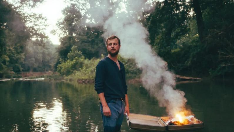 Miles Miller, baterista de Sturgill Simpson, apresenta 'Mr. Runaway'