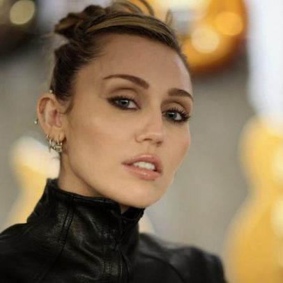 Miley Cyrus celebra 20º aniversário de Hannah Montana e faz fãs se sentirem vistos
