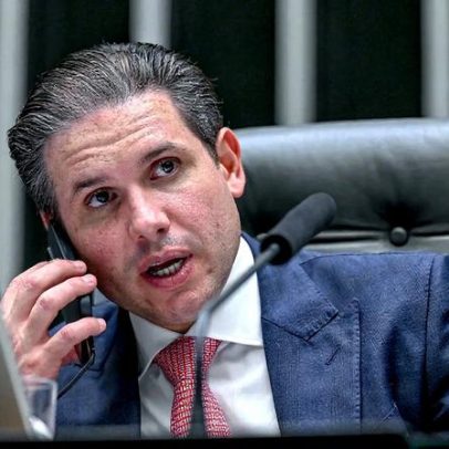 Motta pressiona renúncia de Ramagem e Bolsonaro para evitar atrito com STF