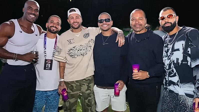 Neymar, do Santos, e Gabigol, do Cruzeiro, curtiram o Tardezinha juntos em São Paulo