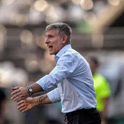 Fortaleza: dirigente comenta situação do treinador e possível continuidade