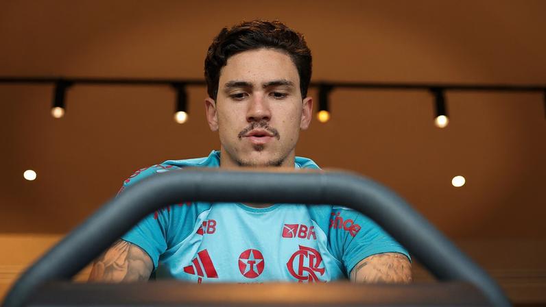 Pedro tenta se recuperar para jogar Copa Intercontinental com o Flamengo (Foto: Gilvan de Souza/Flamengo)