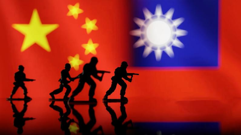 Exército chinês realiza exercícios de fogo real ao redor de Taiwan nesta terça