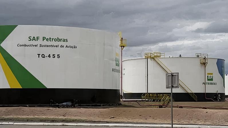 Petrobras entrega SAF produzido no país e amplia oferta para aviação