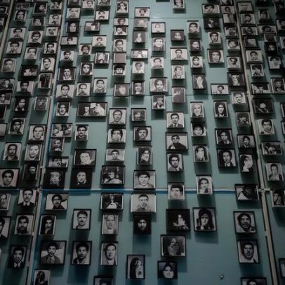 Horror da ditadura de Pinochet cabe em um botão de nácar