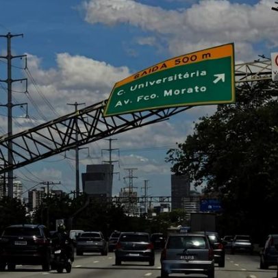 Vento de quase 100 km/h atinge São Paulo