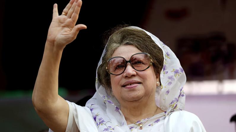 Khaleda Zia, primeira ministra mulher de Bangladesh, morre aos 80 anos