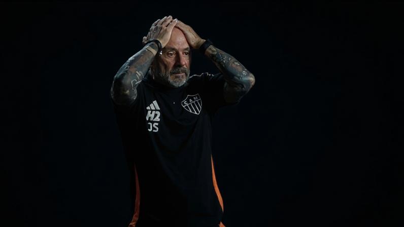 Sampaoli em partida pelo Campeonato Brasileiro (Foto: Caio Rocha / GazetaPress)