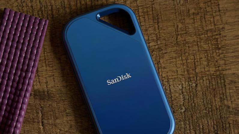 © SanDisk