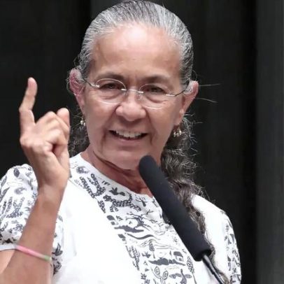 Heloísa Helena retorna à Câmara e anuncia oposição a Lula