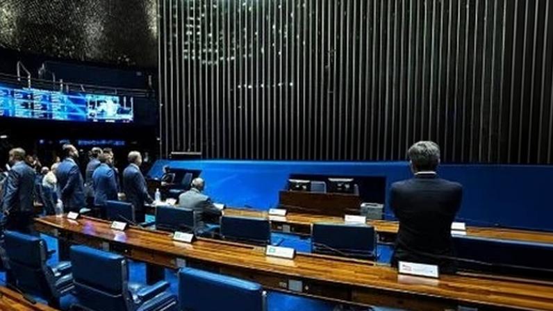 Senado aprova excluir do arcabouço gastos temporários com saúde e educação